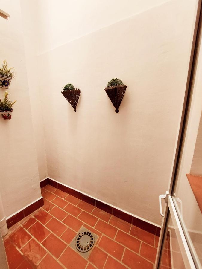 Apartamento La Merced مالقة المظهر الخارجي الصورة